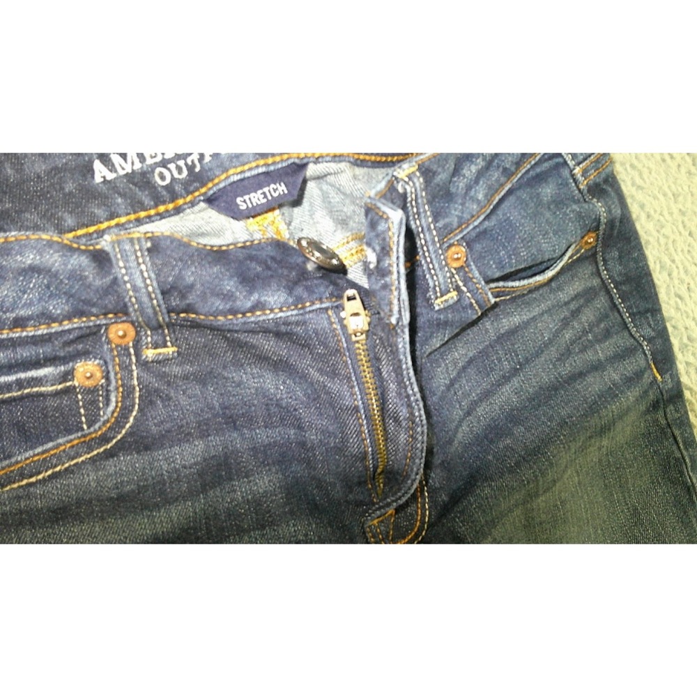 American Eagle Bermuda Shorts Women 4 Stretch‎ Low Rise Cuffed Fringe Hem Y2K - Picture 8 of 10